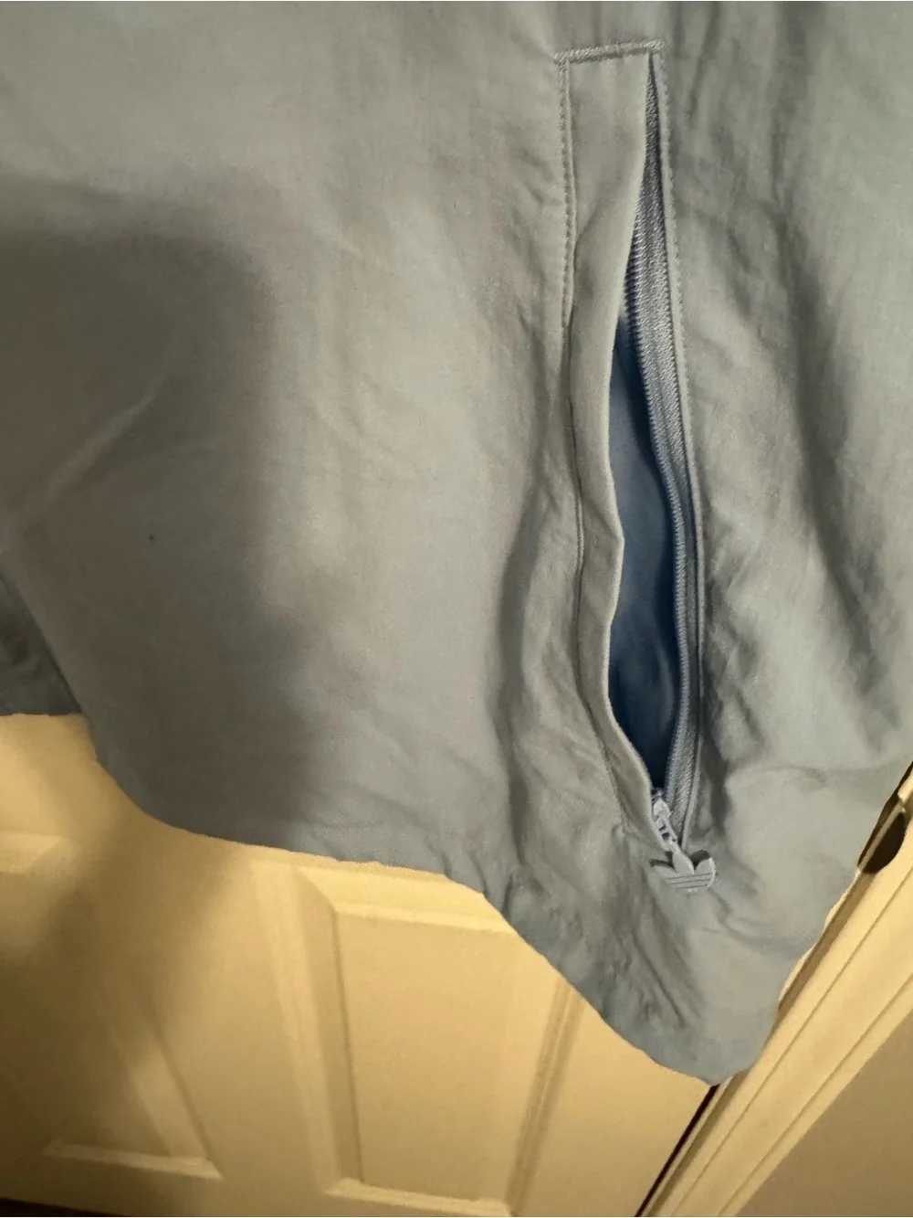 Adidas Men’s Sz. lg Windbreaker
